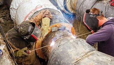 中游
管道安全应用程序自动执行管道钢和焊缝中碳和CE的测试程序，以减少操作员错误，并提供快速的沟内测量。根据API 5L，PHMSA“Mega Rule”进行材料验证。